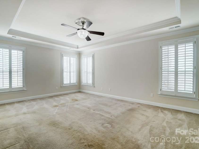 5021 Henshaw Road, Waxhaw, NC 28173.  MLS# CAR4192379, YatesRealty ID 20794. 