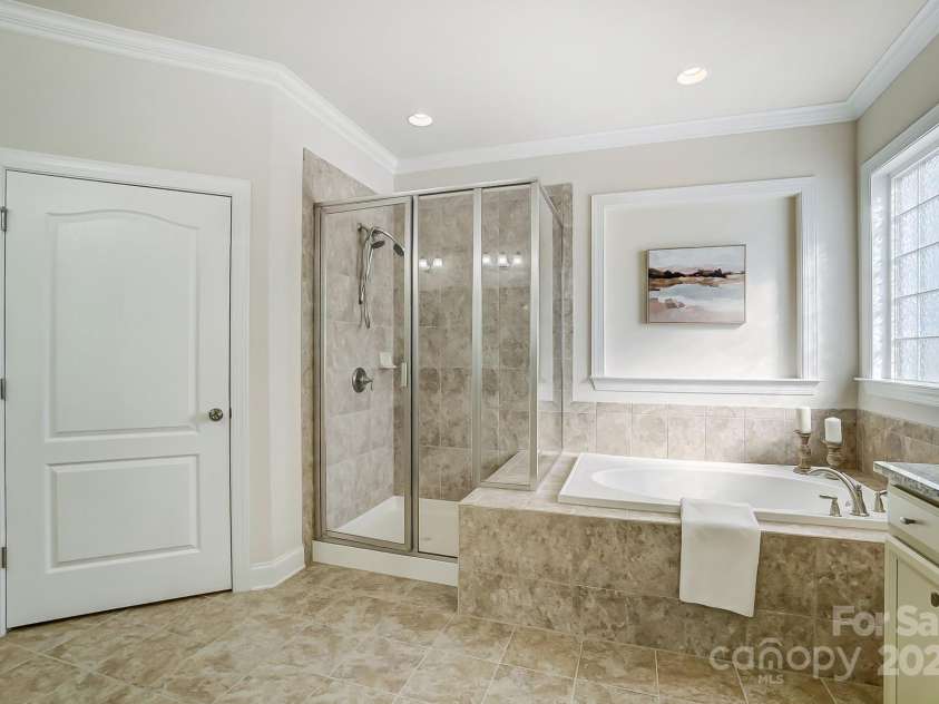 5021 Henshaw Road, Waxhaw, NC 28173.  MLS# CAR4192379, YatesRealty ID 20794. 