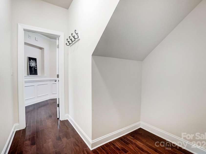 5021 Henshaw Road, Waxhaw, NC 28173.  MLS# CAR4192379, YatesRealty ID 20794. 