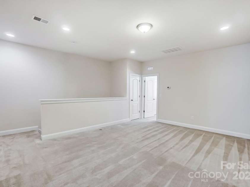 5021 Henshaw Road, Waxhaw, NC 28173.  MLS# CAR4192379, YatesRealty ID 20794. 