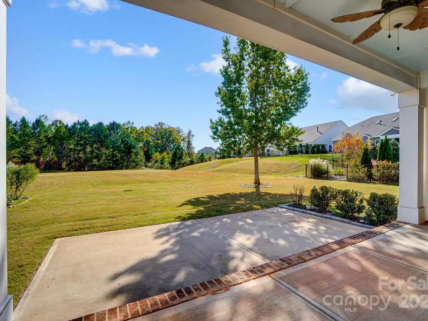 5021 Henshaw Road, Waxhaw, NC 28173.  MLS# CAR4192379, YatesRealty ID 20794. 