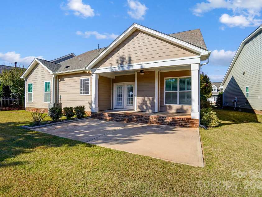 5021 Henshaw Road, Waxhaw, NC 28173.  MLS# CAR4192379, YatesRealty ID 20794. 