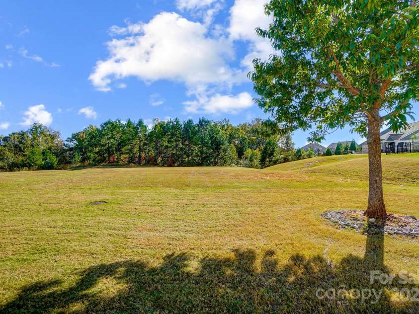 5021 Henshaw Road, Waxhaw, NC 28173.  MLS# CAR4192379, YatesRealty ID 20794. 