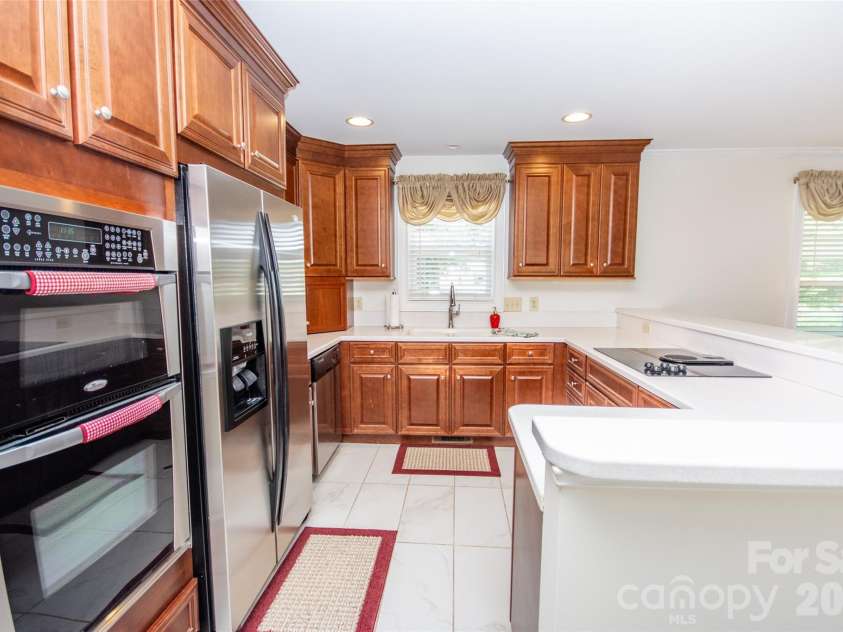 183 Devon Lane, Statesville, NC 28625.  MLS# CAR4377777, YatesRealty ID 20795. 