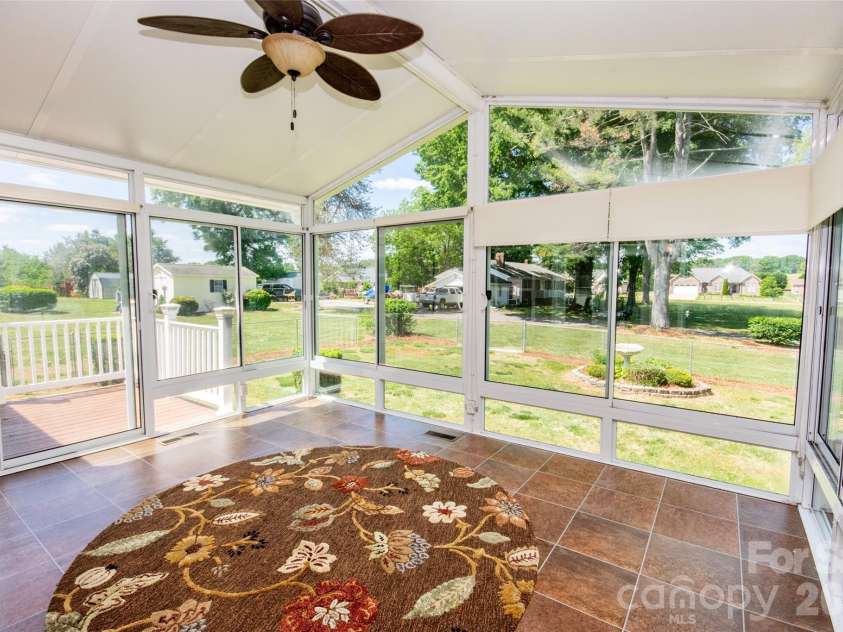 183 Devon Lane, Statesville, NC 28625.  MLS# CAR4377777, YatesRealty ID 20795. 