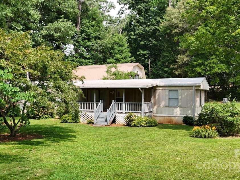 8112 Blackwood Road, Denver, NC 28037.  MLS# CAR4266721, YatesRealty ID 20795. 