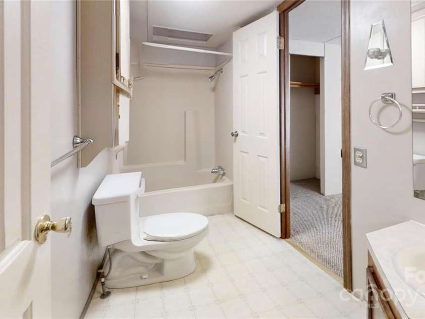 8112 Blackwood Road, Denver, NC 28037.  MLS# CAR4266721, YatesRealty ID 20795. 