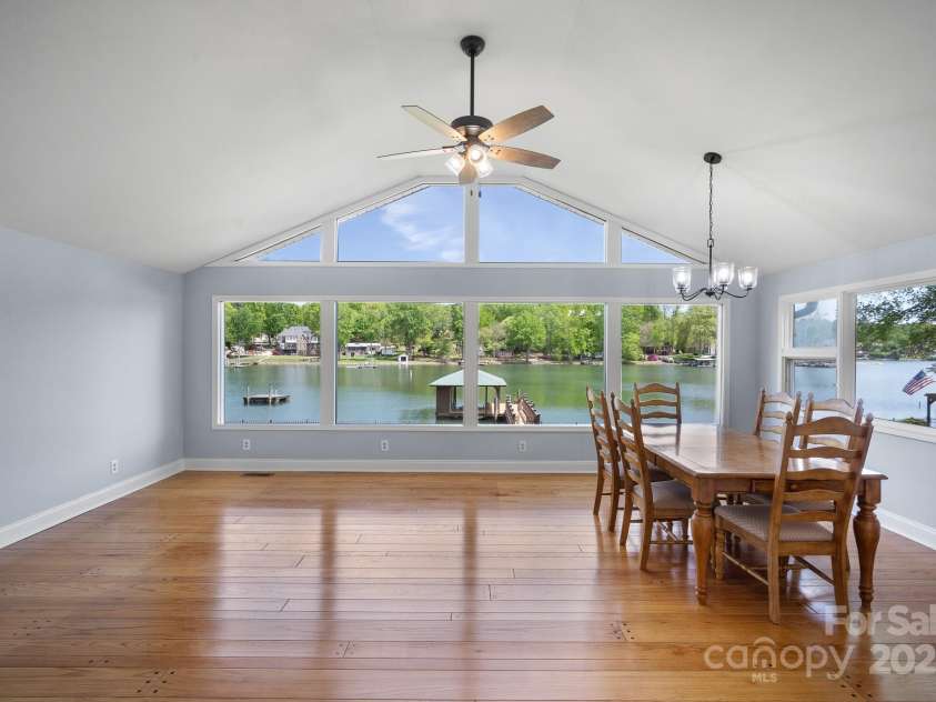 173 Riverwood Road, Mooresville, NC 28117.  MLS# CAR4270885, YatesRealty ID 20796. 