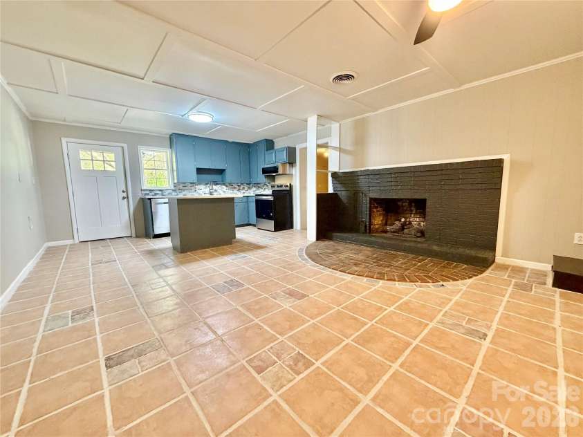 6530 Curlee Road, Conover, NC 28613.  MLS# CAR4365765, YatesRealty ID 20797. 