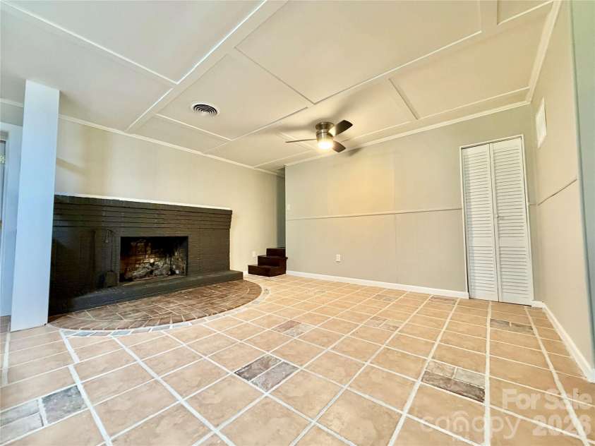6530 Curlee Road, Conover, NC 28613.  MLS# CAR4365765, YatesRealty ID 20797. 