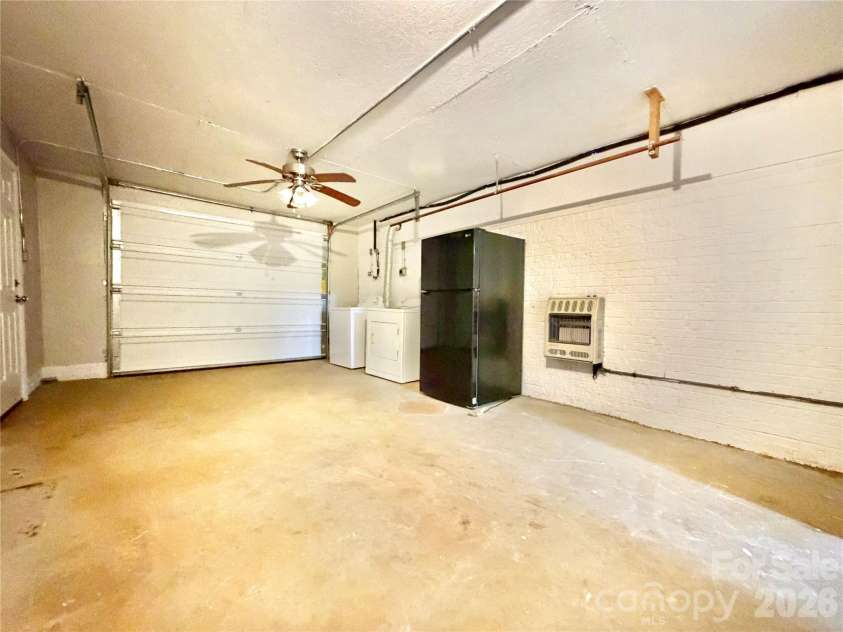 6530 Curlee Road, Conover, NC 28613.  MLS# CAR4365765, YatesRealty ID 20797. 