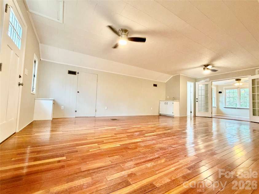 6530 Curlee Road, Conover, NC 28613.  MLS# CAR4365765, YatesRealty ID 20797. 