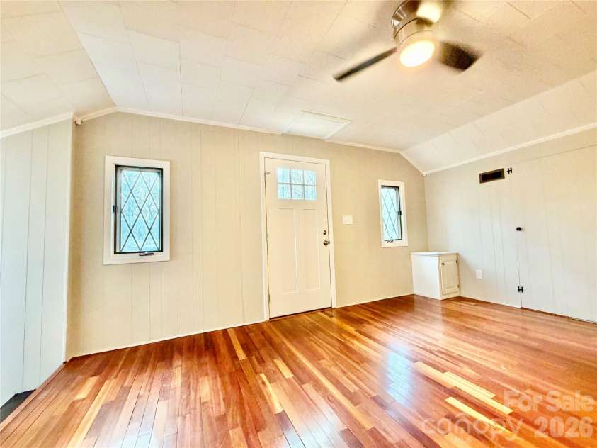 6530 Curlee Road, Conover, NC 28613.  MLS# CAR4365765, YatesRealty ID 20797. 