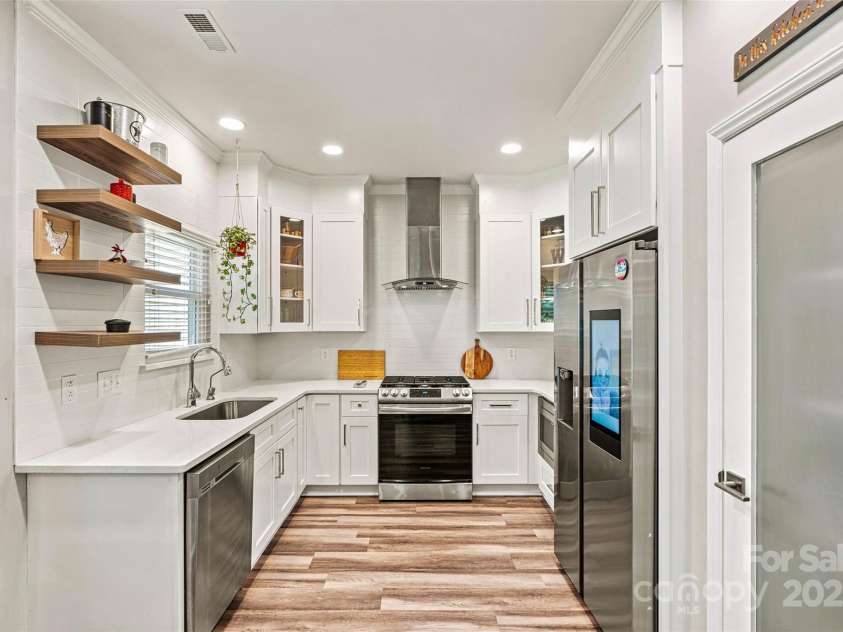 103 Claremont Way, Mooresville, NC 28117.  MLS# CAR4245647, YatesRealty ID 20798. 