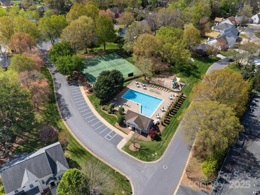 103 Claremont Way, Mooresville, NC 28117.  MLS# CAR4245647, YatesRealty ID 20798. Community Pool