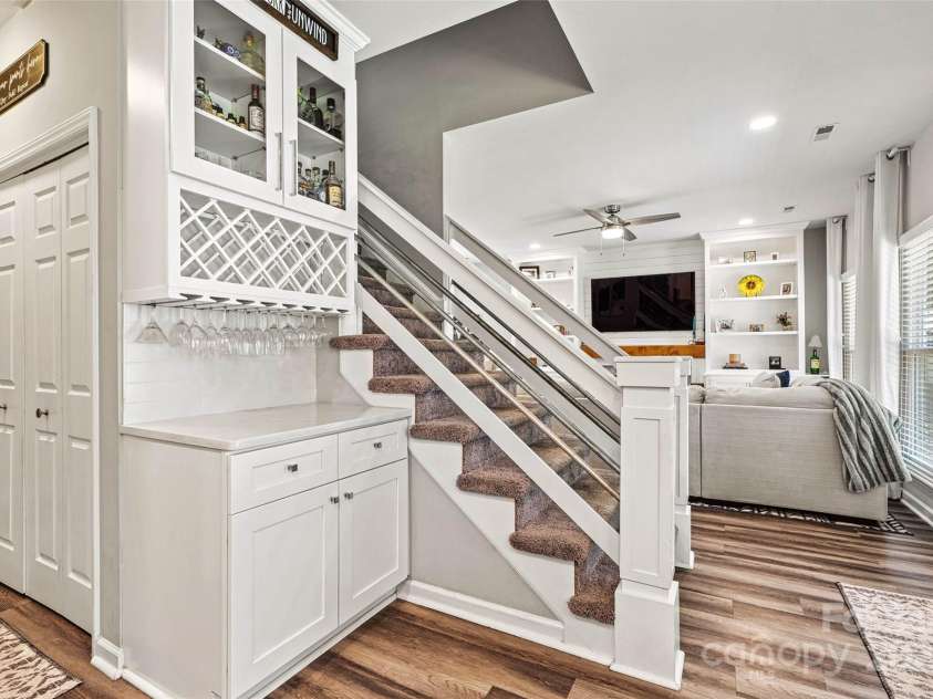 103 Claremont Way, Mooresville, NC 28117.  MLS# CAR4245647, YatesRealty ID 20798. Dry bar for additional storage