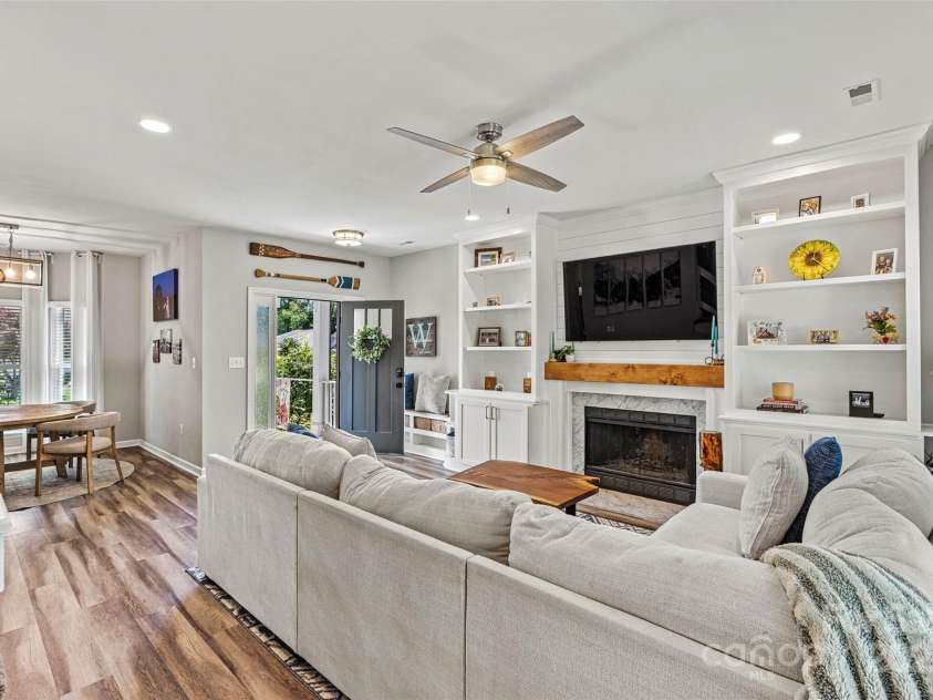 103 Claremont Way, Mooresville, NC 28117.  MLS# CAR4245647, YatesRealty ID 20798. Great Room looking into the dining area