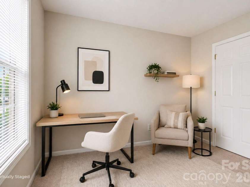 1185 Triece Lane, Charlotte, NC 28215.  MLS# CAR4375087, YatesRealty ID 20798. 