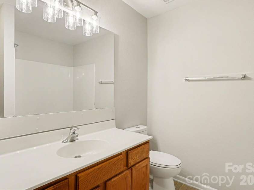 1185 Triece Lane, Charlotte, NC 28215.  MLS# CAR4375087, YatesRealty ID 20798. 