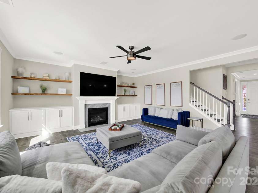 4707 Kingswood Drive, Fort Mill, SC 29707.  MLS# CAR4226324, YatesRealty ID 2080. 