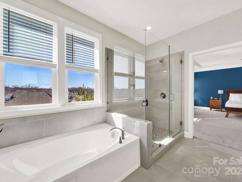 4707 Kingswood Drive, Fort Mill, SC 29707.  MLS# CAR4226324, YatesRealty ID 2080. 