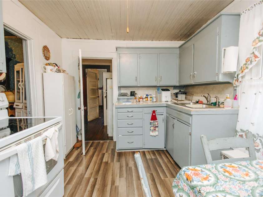 63 Clear Creek Road, Marion, NC 28752.  MLS# CAR4333623, YatesRealty ID 2080. 