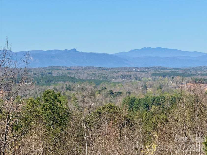 500 Grandview Peaks Drive, Nebo, NC 28761.  MLS# CAR4364035, YatesRealty ID 20800. 