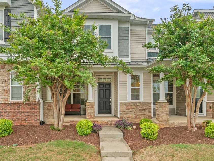 233 Waterlynn Road, Mooresville, NC 28117.  MLS# CAR4251215, YatesRealty ID 20801. 