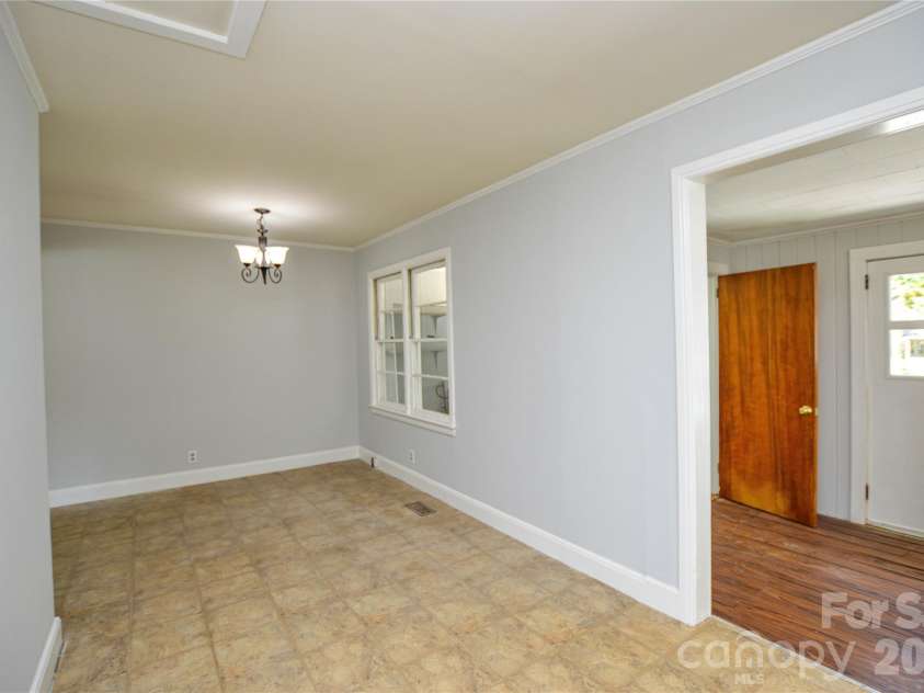 605 Gillsbrook Road, Lancaster, SC 29720.  MLS# CAR4379720, YatesRealty ID 20802. 