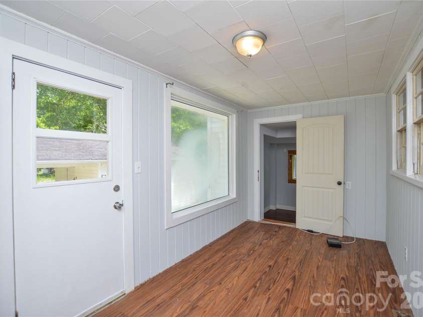 605 Gillsbrook Road, Lancaster, SC 29720.  MLS# CAR4379720, YatesRealty ID 20802. 