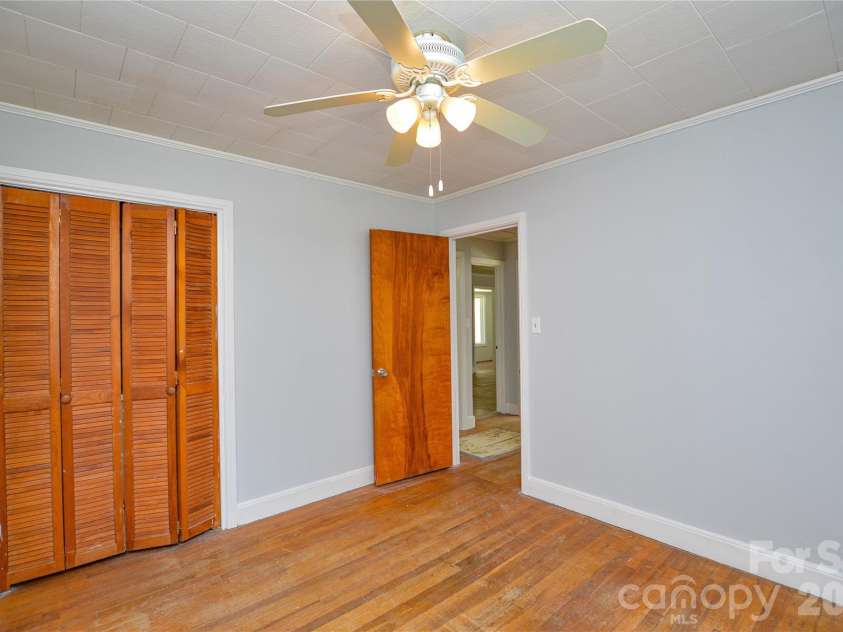 605 Gillsbrook Road, Lancaster, SC 29720.  MLS# CAR4379720, YatesRealty ID 20802. 