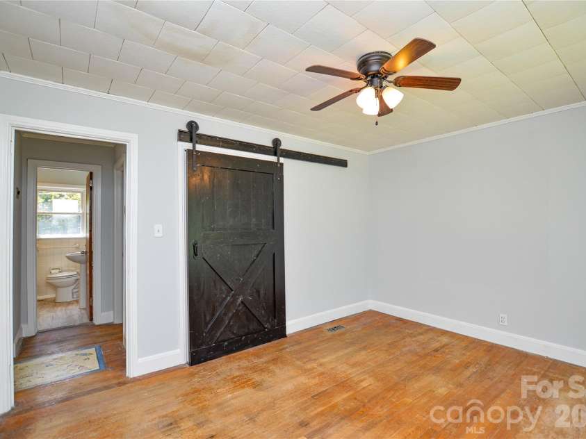 605 Gillsbrook Road, Lancaster, SC 29720.  MLS# CAR4379720, YatesRealty ID 20802. 