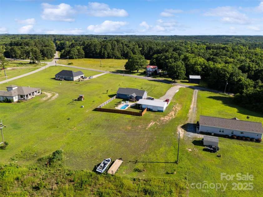 2268 Westbrook Road, Edgemoor, SC 29712.  MLS# CAR4261116, YatesRealty ID 20804. 