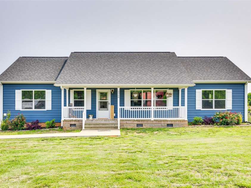 2268 Westbrook Road, Edgemoor, SC 29712.  MLS# CAR4261116, YatesRealty ID 20804. Front view