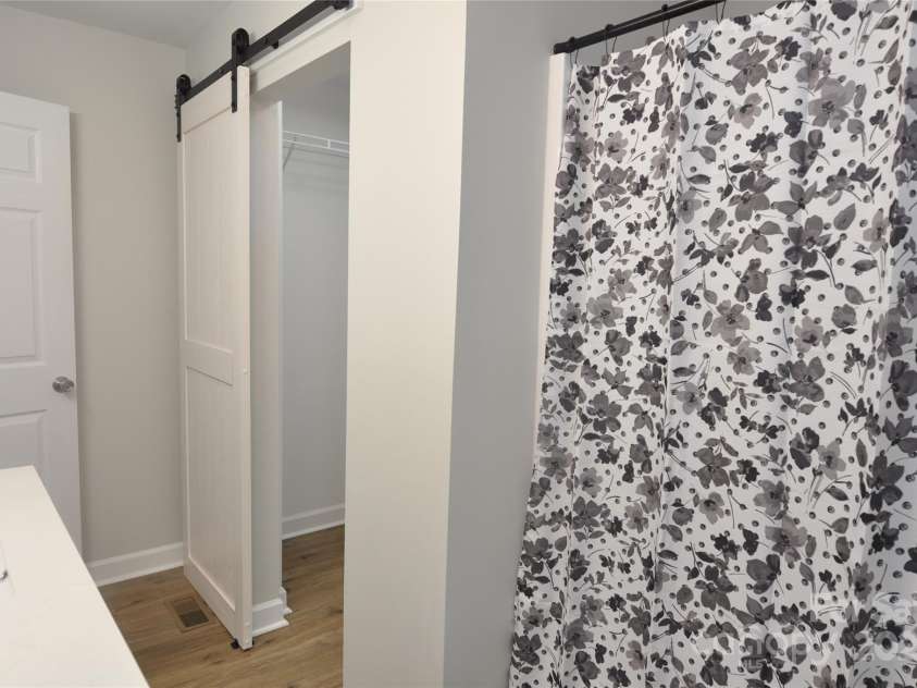 1277 Eden Drive, Chester, SC 29706.  MLS# CAR4259751, YatesRealty ID 20805. 