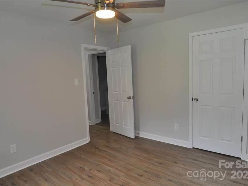 1277 Eden Drive, Chester, SC 29706.  MLS# CAR4259751, YatesRealty ID 20805. 