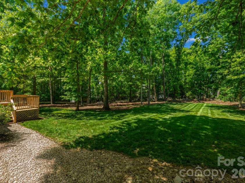 9139 Morgan Glenn Drive, Mint Hill, NC 28227.  MLS# CAR4378842, YatesRealty ID 20805. Backyard