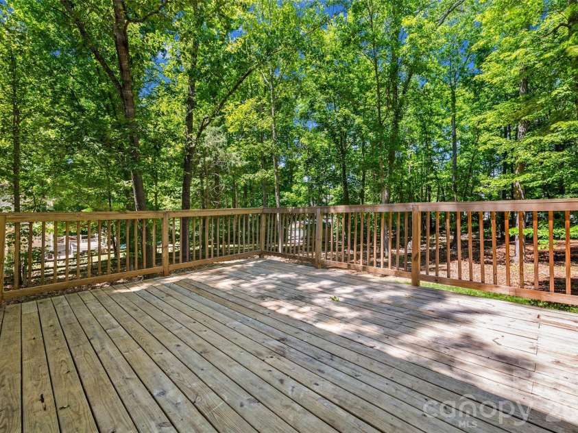 9139 Morgan Glenn Drive, Mint Hill, NC 28227.  MLS# CAR4378842, YatesRealty ID 20805. Deck