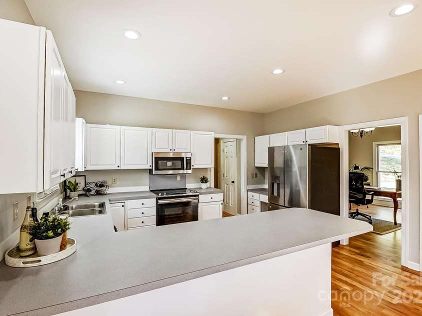 7306 Timbercreek Court, Denver, NC 28037.  MLS# CAR4231186, YatesRealty ID 20806. 