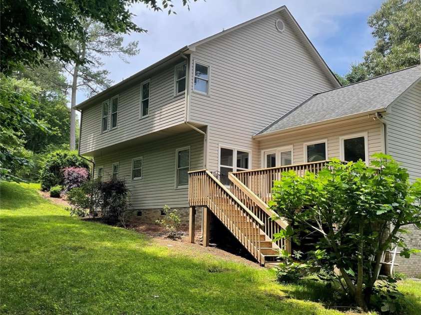 7306 Timbercreek Court, Denver, NC 28037.  MLS# CAR4231186, YatesRealty ID 20806. 