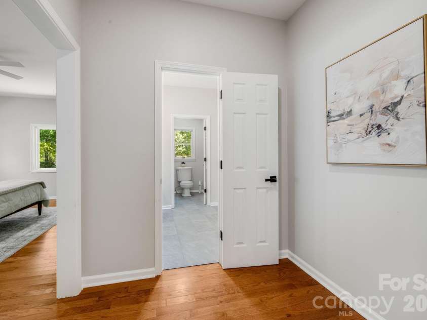 132 Fox Cross Drive, Brevard, NC 28712.  MLS# CAR4375876, YatesRealty ID 20807. 