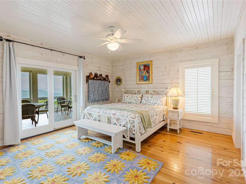 1730 Eagles Roost Road, Bryson City, NC 28713.  MLS# CAR4266458, YatesRealty ID 20808. 