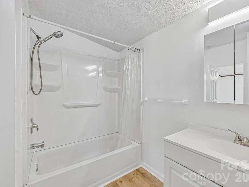 717 Rock Castle Drive, York, SC 29745.  MLS# CAR4376272, YatesRealty ID 20808. 