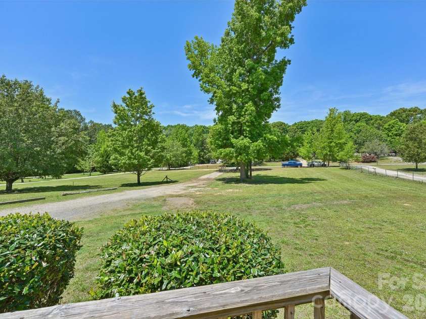 717 Rock Castle Drive, York, SC 29745.  MLS# CAR4376272, YatesRealty ID 20808. 