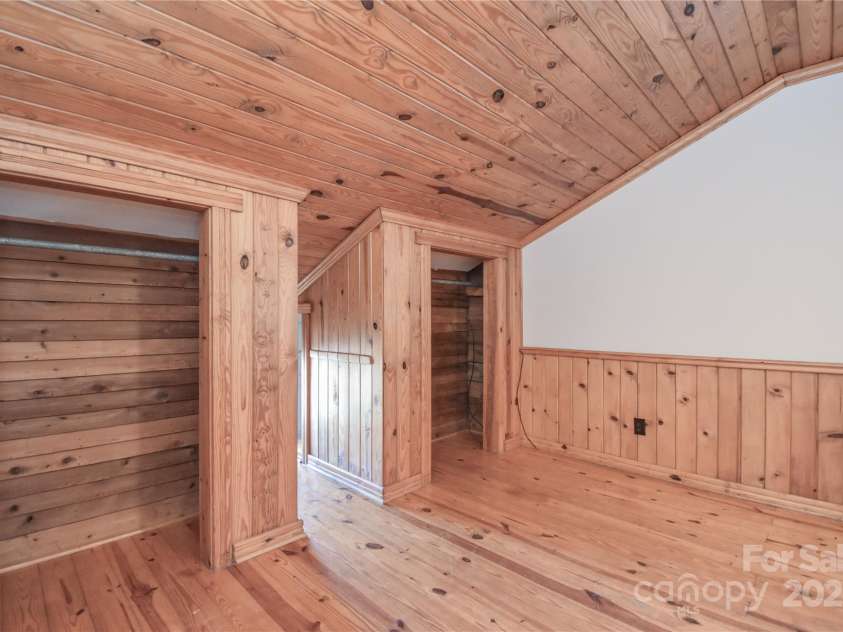 233 Third Creek Road, Statesville, NC 28677.  MLS# CAR4220725, YatesRealty ID 2081. 