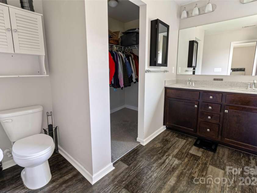 7017 Whitewater Loop, Lowell, NC 28098.  MLS# CAR4306302, YatesRealty ID 2081. Primary Bath 