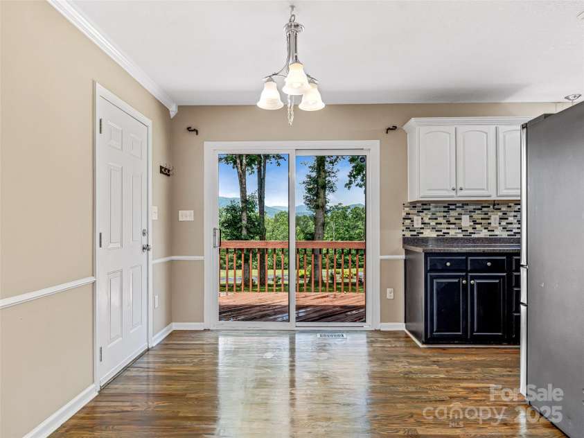 24 Memory Lane, Arden, NC 28704.  MLS# CAR4271888, YatesRealty ID 20812. 