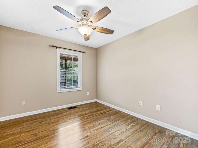 24 Memory Lane, Arden, NC 28704.  MLS# CAR4271888, YatesRealty ID 20812. 