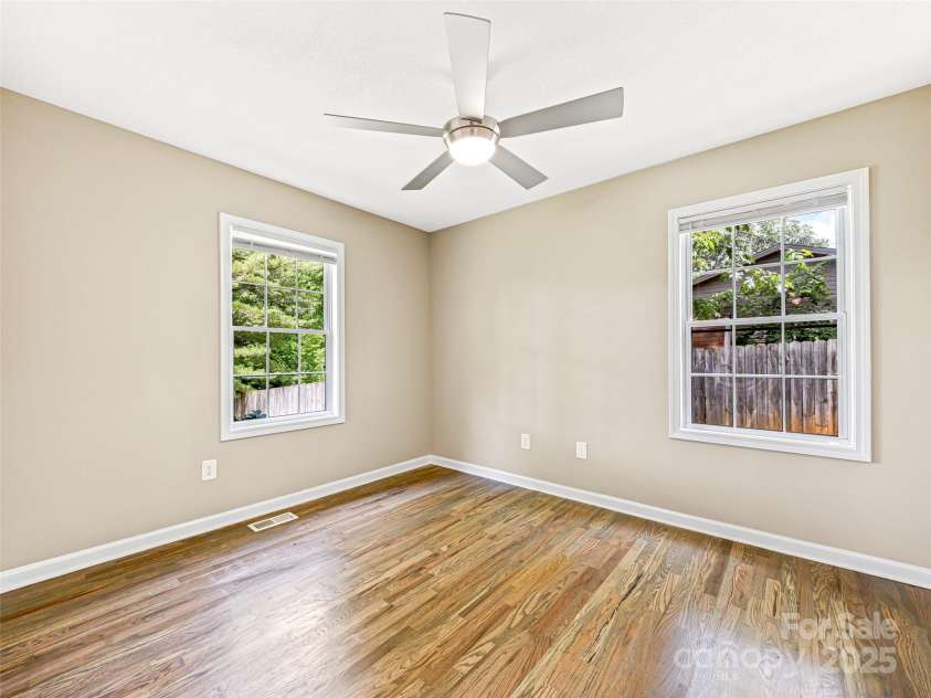 24 Memory Lane, Arden, NC 28704.  MLS# CAR4271888, YatesRealty ID 20812. 