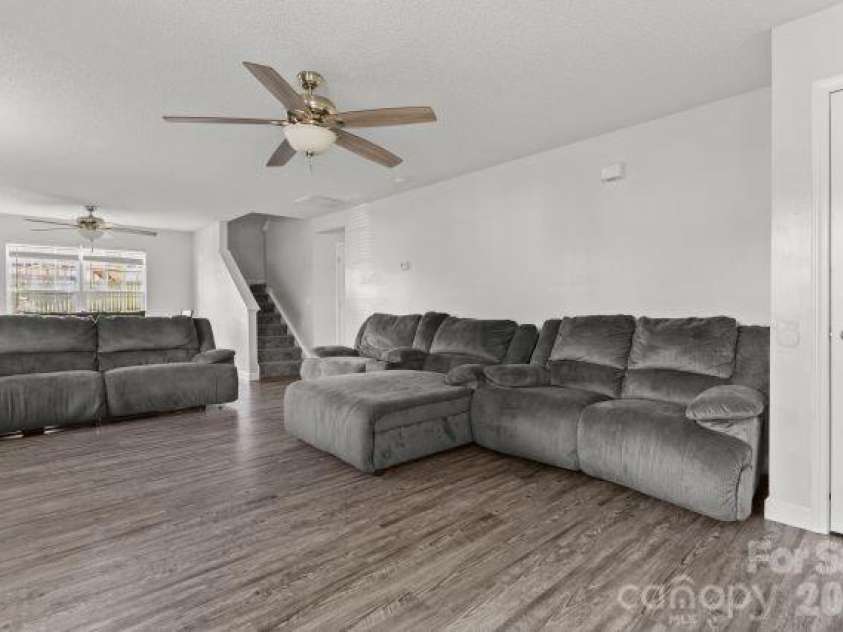 546 Danfield Drive, Clover, SC 29710.  MLS# CAR4364305, YatesRealty ID 20812. 